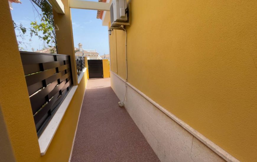 Sale - Villa - Bigastro