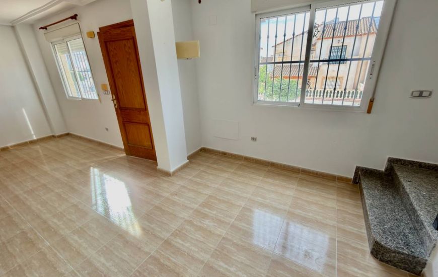 Venta - Villa - Algorfa