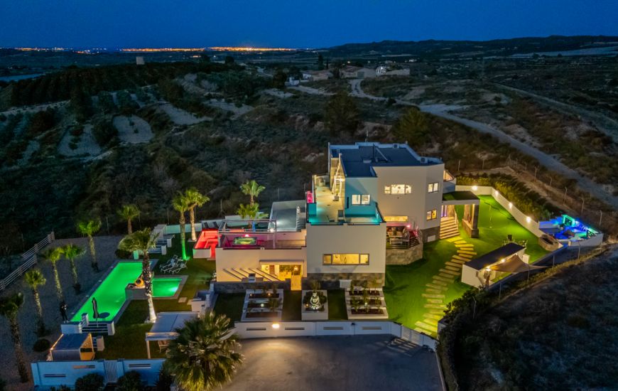 Sale - Villa - Torremendo