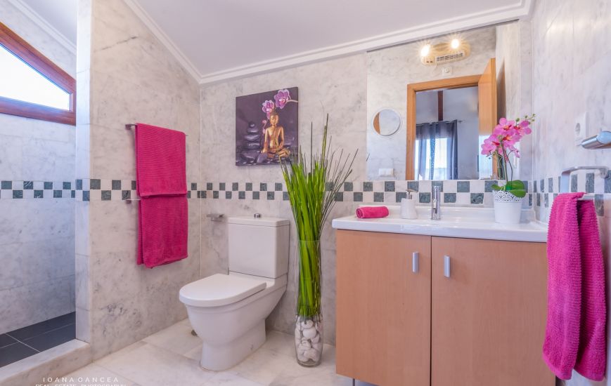 Sale - Villa - Algorfa