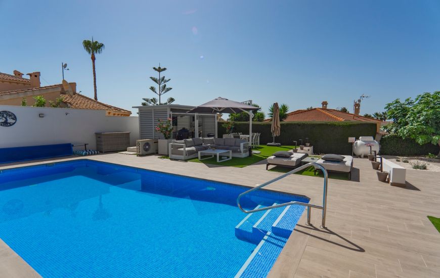 Sale - Villa - Ciudad Quesada