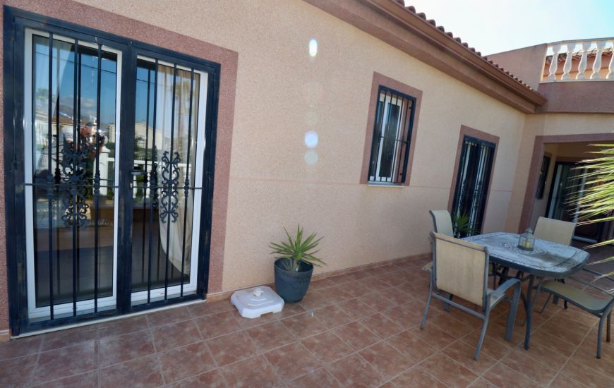 Sale - Finca - Catral