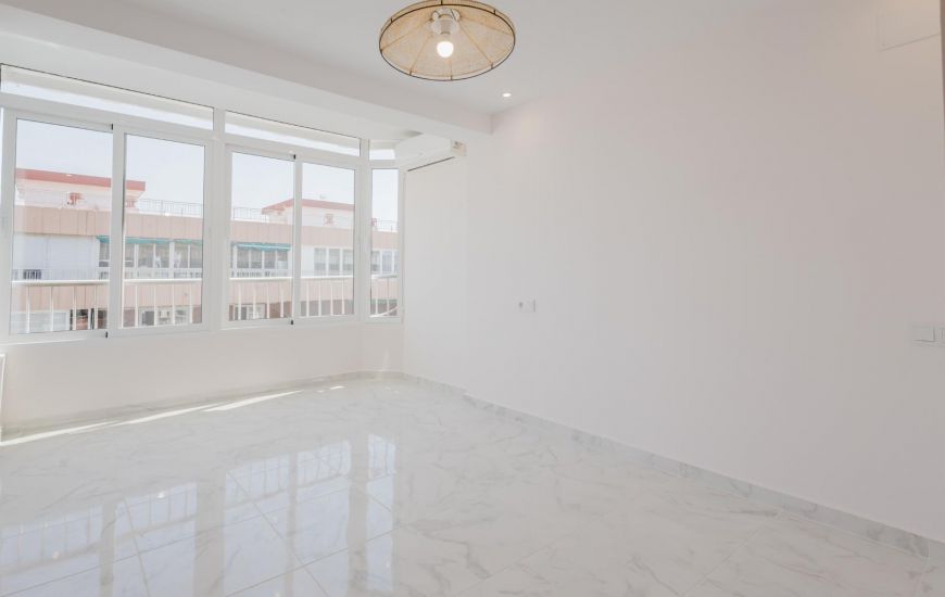 Sale - Apartamento - Torrevieja