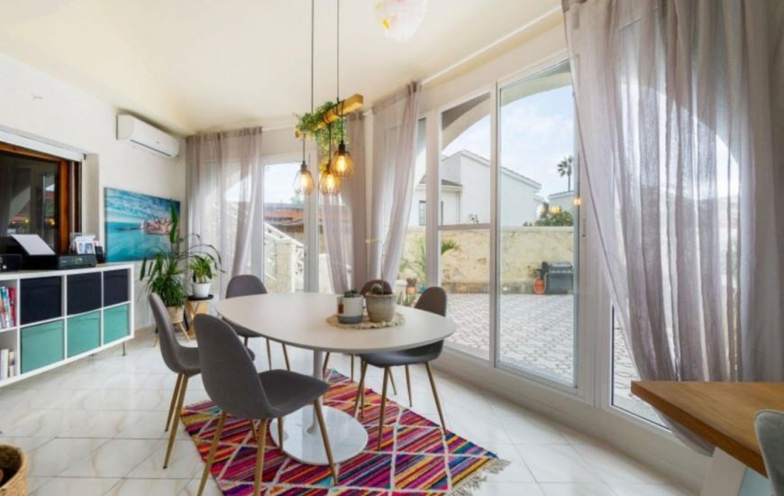 Venta - Villa / Detached - Ciudad Quesada