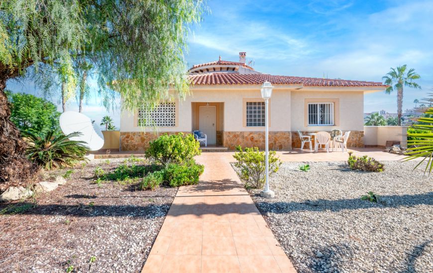 Sale - Villa - Algorfa - 
