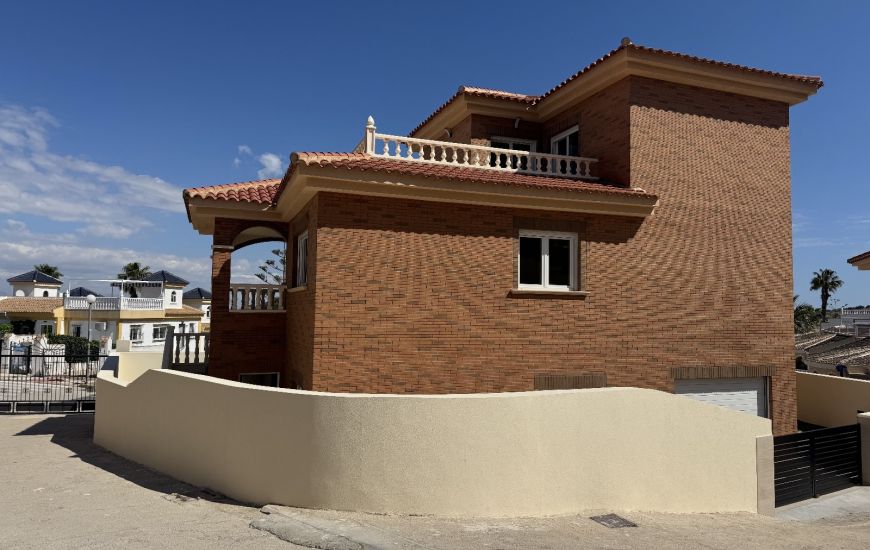Sale - Villa - Ciudad Quesada