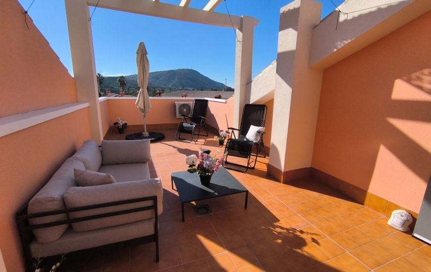 Sale - Rijtjeshuis - Bigastro