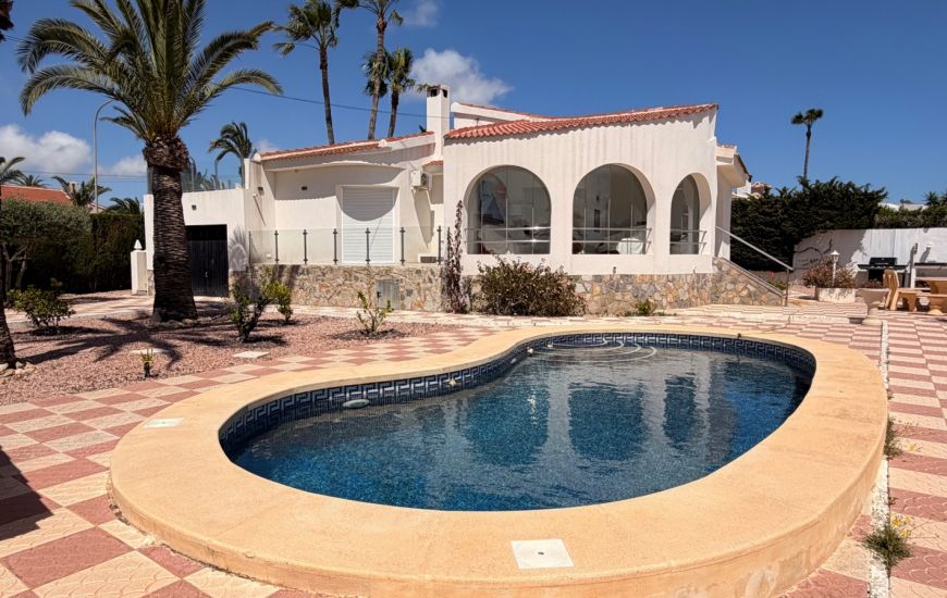 Sale - Villa Detached - Ciudad Quesada