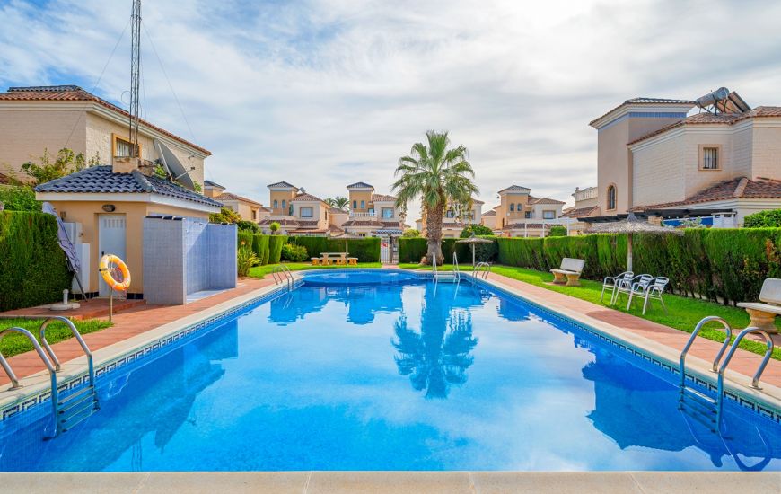 Venta - Villa - Guardamar del Segura