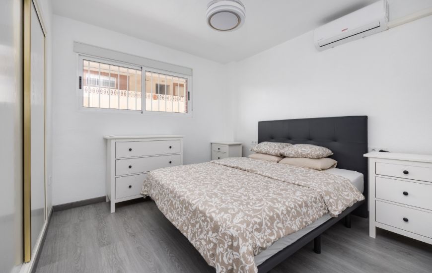 Sale - Apartments - Punta Prima