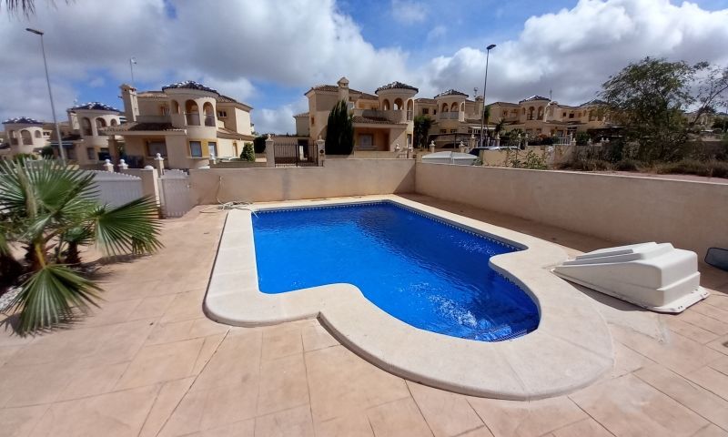 Sale - Villa - Pilar de la Horadada