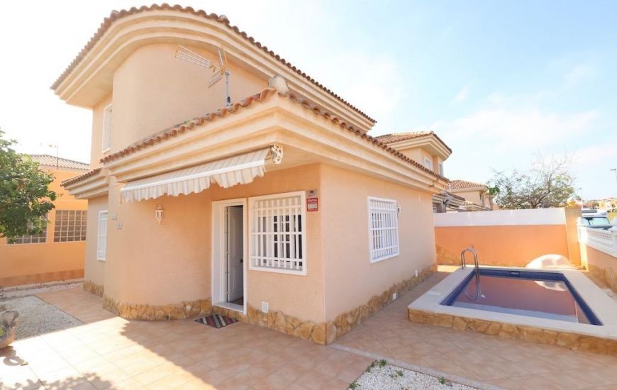 Venta - Villa - Torrevieja