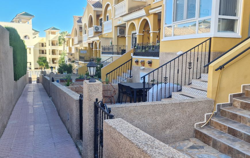 Sale - Townhouse - Orihuela Costa