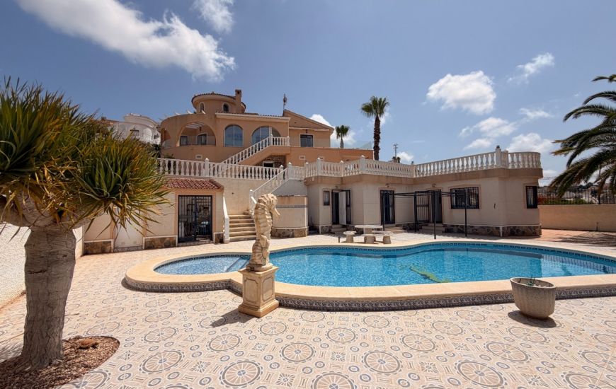Sale - Villa Detached - Ciudad Quesada