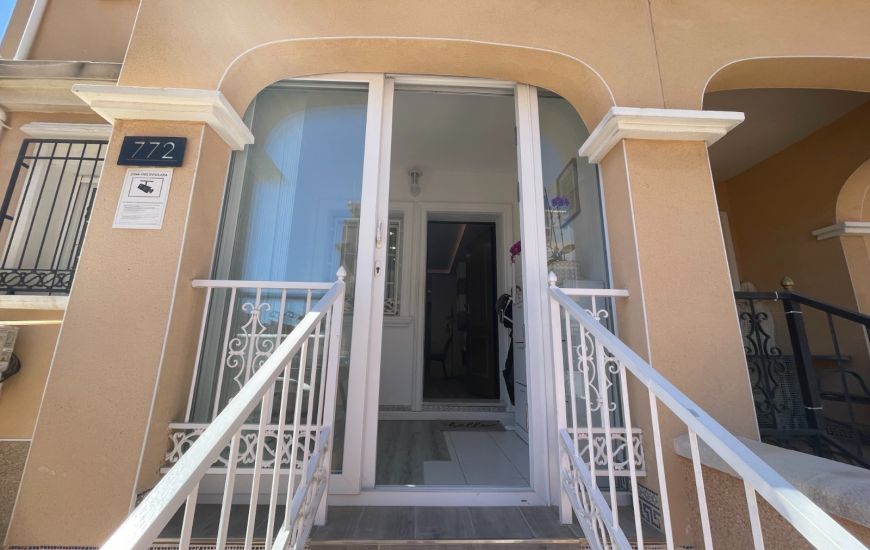 Venta - Casa Adosada - Orihuela Costa