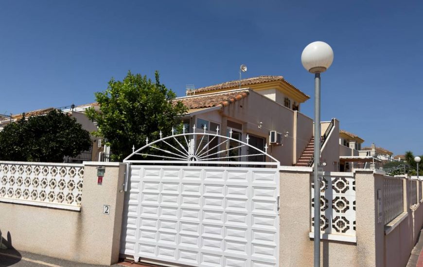 Venta - Villa - Algorfa