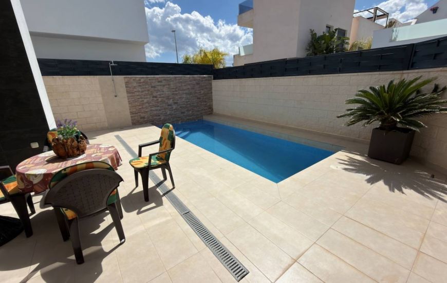 Sale - Villa - Benijófar - 