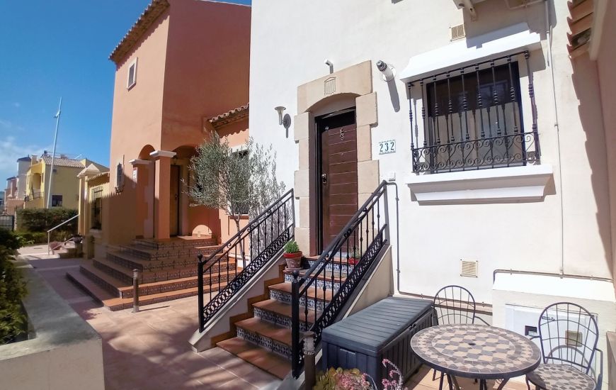 Sale - Townhouse - Algorfa