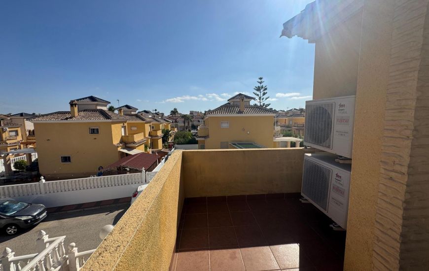 Sale - Villa - Algorfa