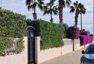 Sale - Villa - Villamartin