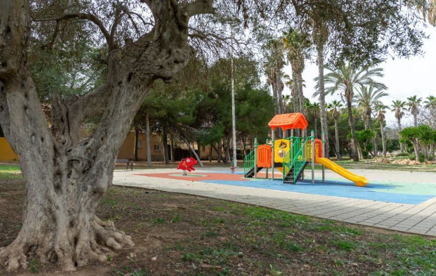 Sale - Villa - Los Altos