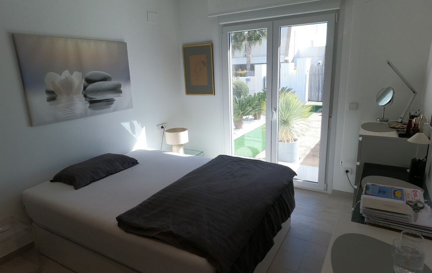 Sale - Villa - Algorfa