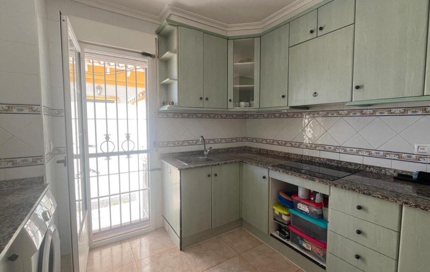 Sale - Rijtjeshuis - Torrevieja