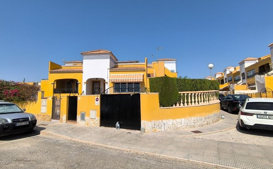 Sale - Bungalow - Los Montesinos