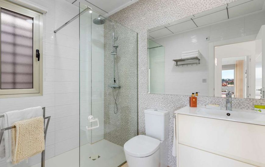 Sale - Villa - Villamartin