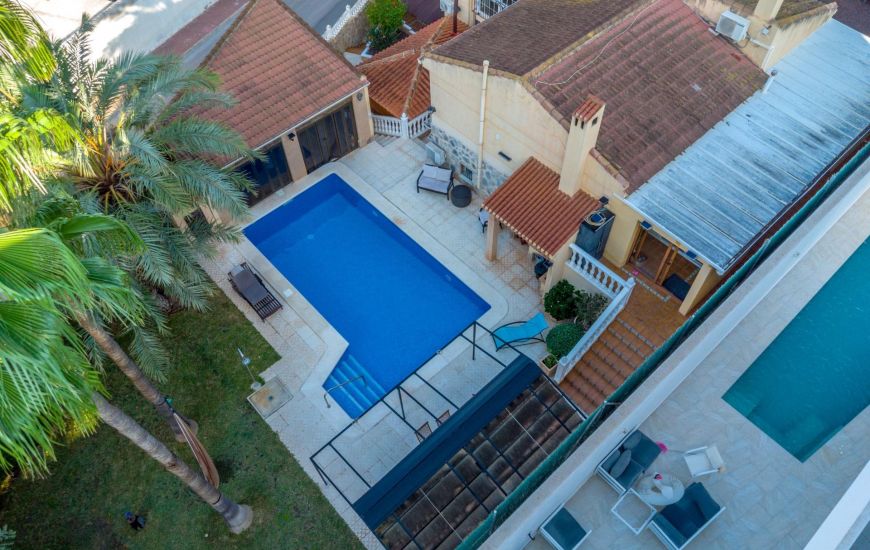 Venta - Villa - Torrevieja