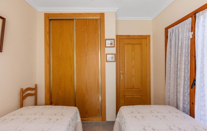 Sale - Villa - Torrevieja