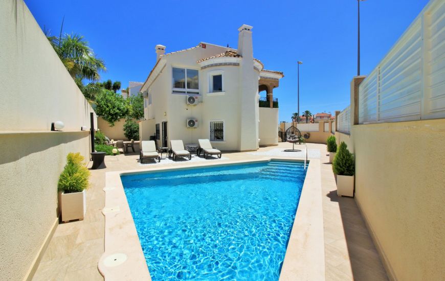 Venta - Villa - Villamartin