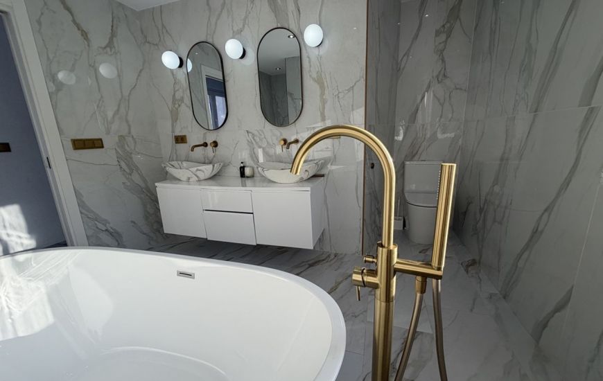 Sale - Villa - Orihuela Costa