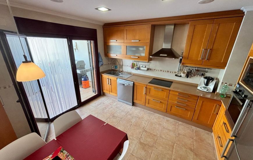 Sale - Villa - Torrevieja Centro