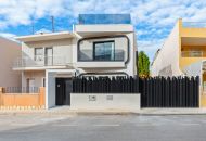 Sale - Half Vrijstaand Huis - Torre de La Horadada