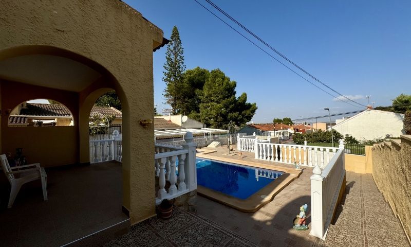 Sale - Villa - Los Balcones