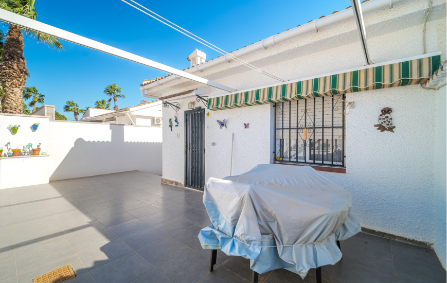 Sale - Bungalow - Ciudad Quesada