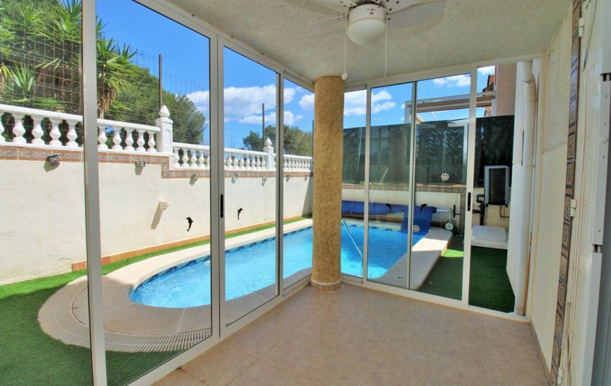 Sale - Villa - Villamartin