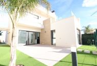 Venta - Villa - Los Alcázares