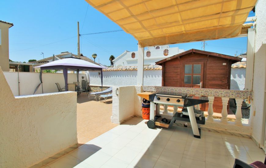 Sale - Villa - Villamartin