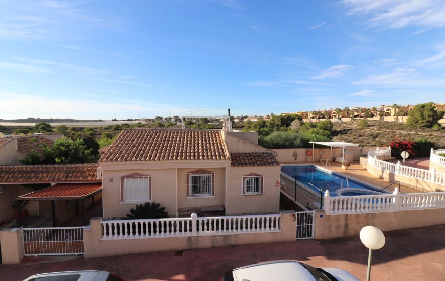 Sale - Villa - Algorfa