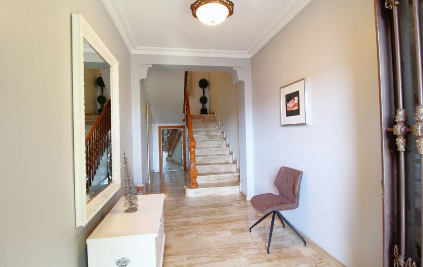 Sale - Commercieel - Jacarilla