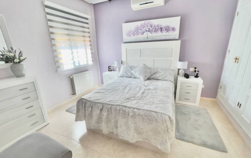 Sale - Villa - Bigastro