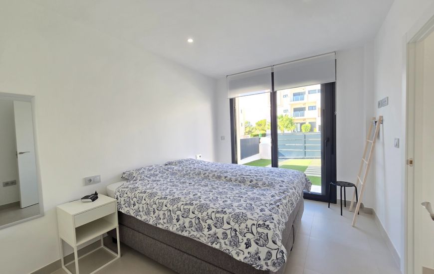 Sale - Villa - Pilar de la Horadada