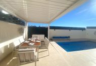 Sale - Half Vrijstaand Huis - Ciudad Quesada