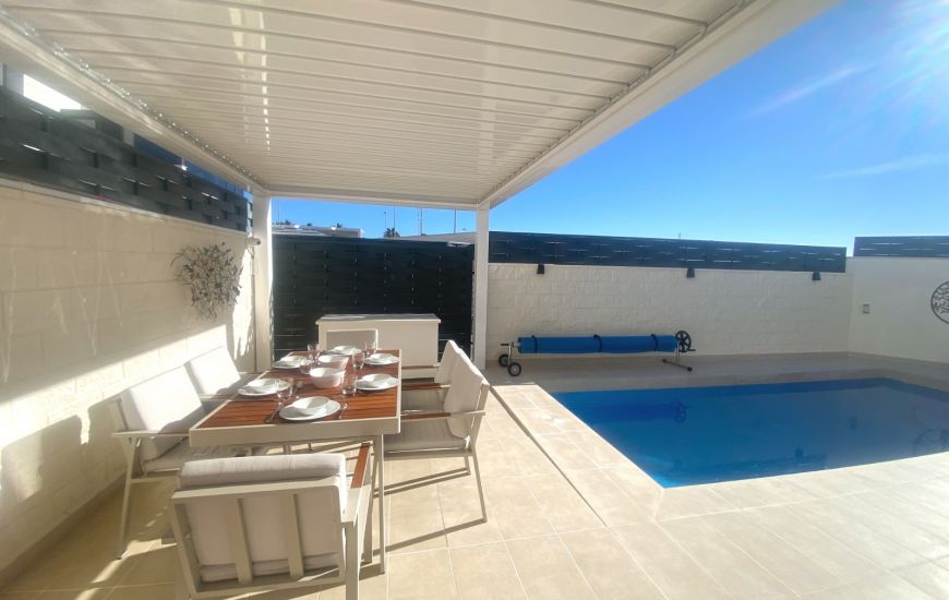 Sale - Half Vrijstaand Huis - Ciudad Quesada