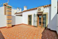 Sale - Rijtjeshuis - Villamartin