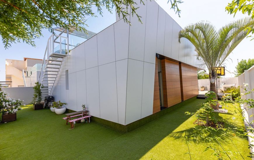 Sale - Villa - Pilar de la Horadada