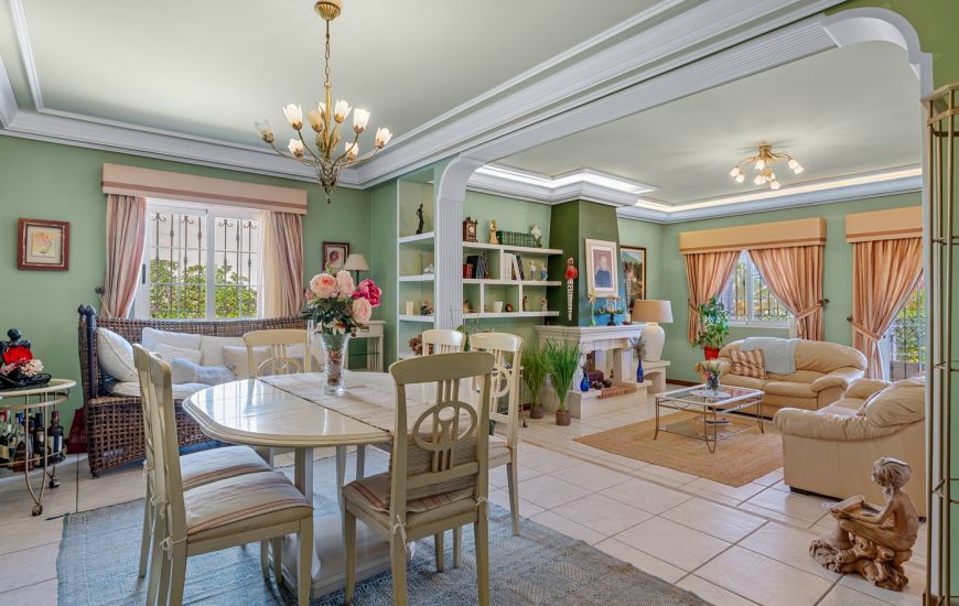 Sale - Villa - Torrevieja