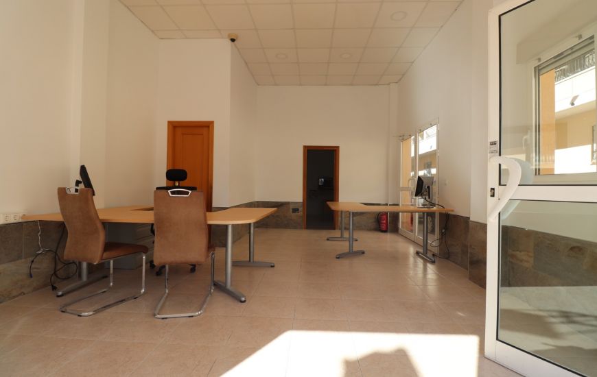 Sale - Commercial - Jacarilla